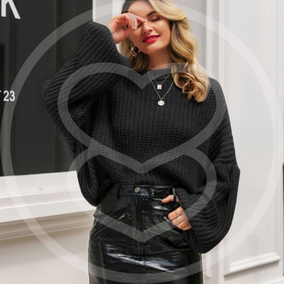 Sweaters - Loose fit oversized chunky knit sweater - BLACK
